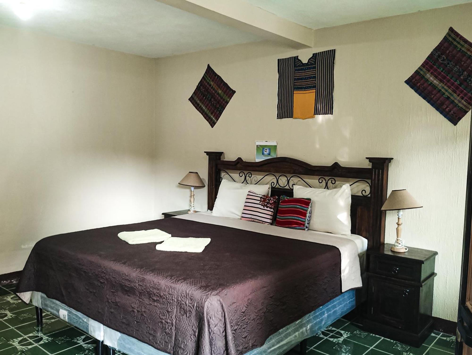 Casa Elefante Dormido Hotel Panajachel Bagian luar foto
